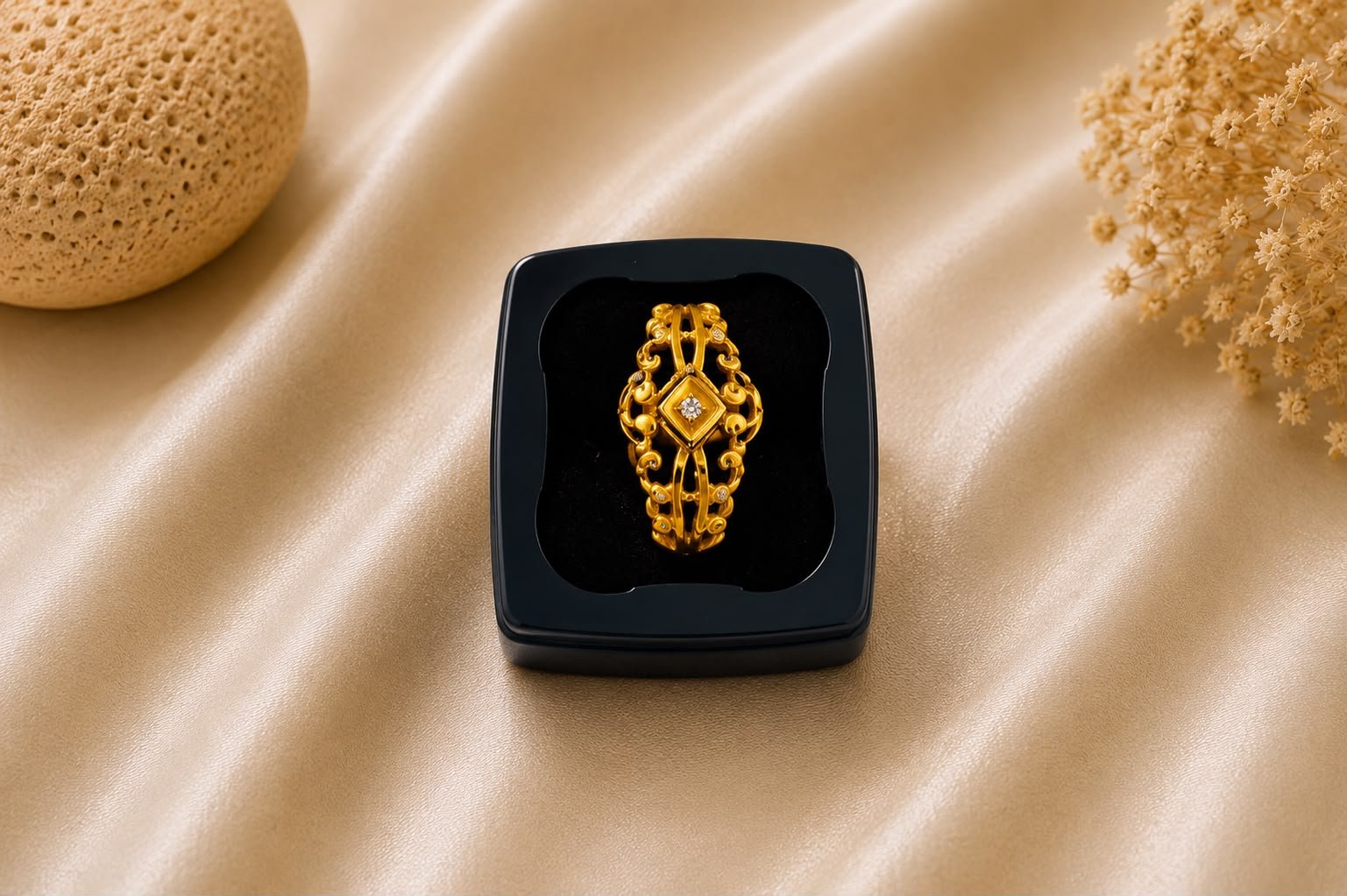 Royal Heart Gold Plated Ring for Women and Girls | Vintage Designer Ring